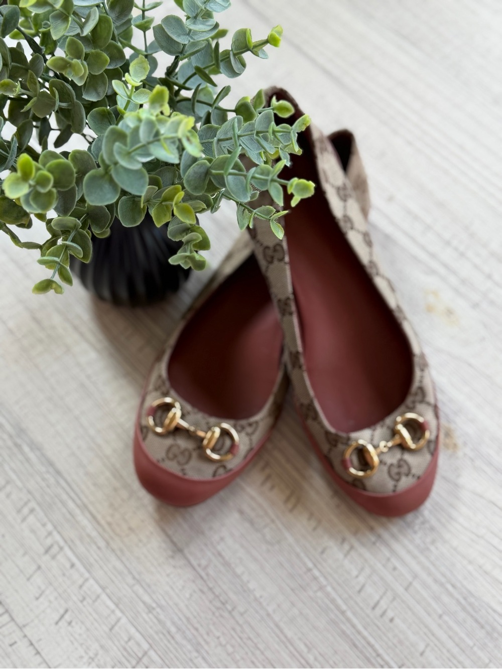 Gucci Flats